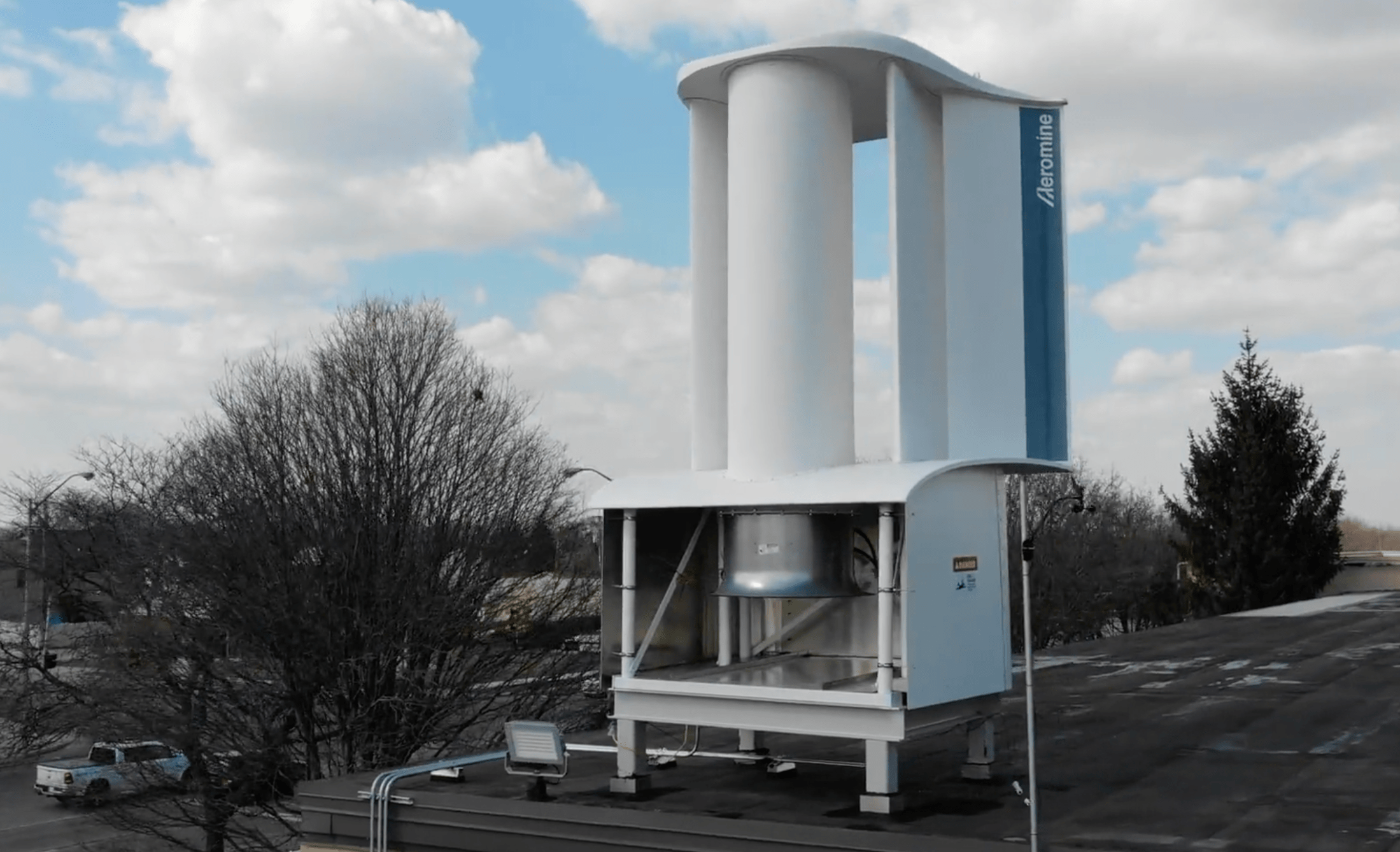 An Aeromine motionless wind generator on a commercial rooftop. Image: Aeromine Technologies
