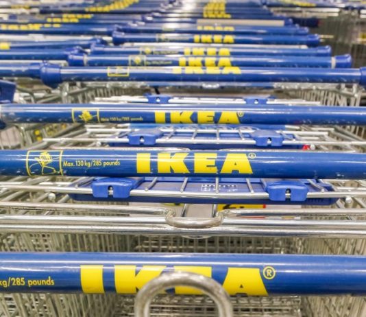 shopping cart ikea shopping t20 loNmbm IKEA’s Plant-Based Food – No Assembly Required