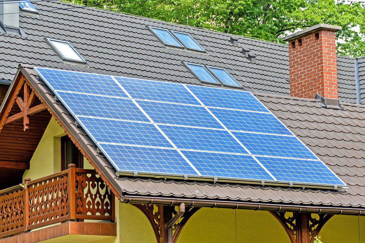A couple in London is installing solar panels in UK communities