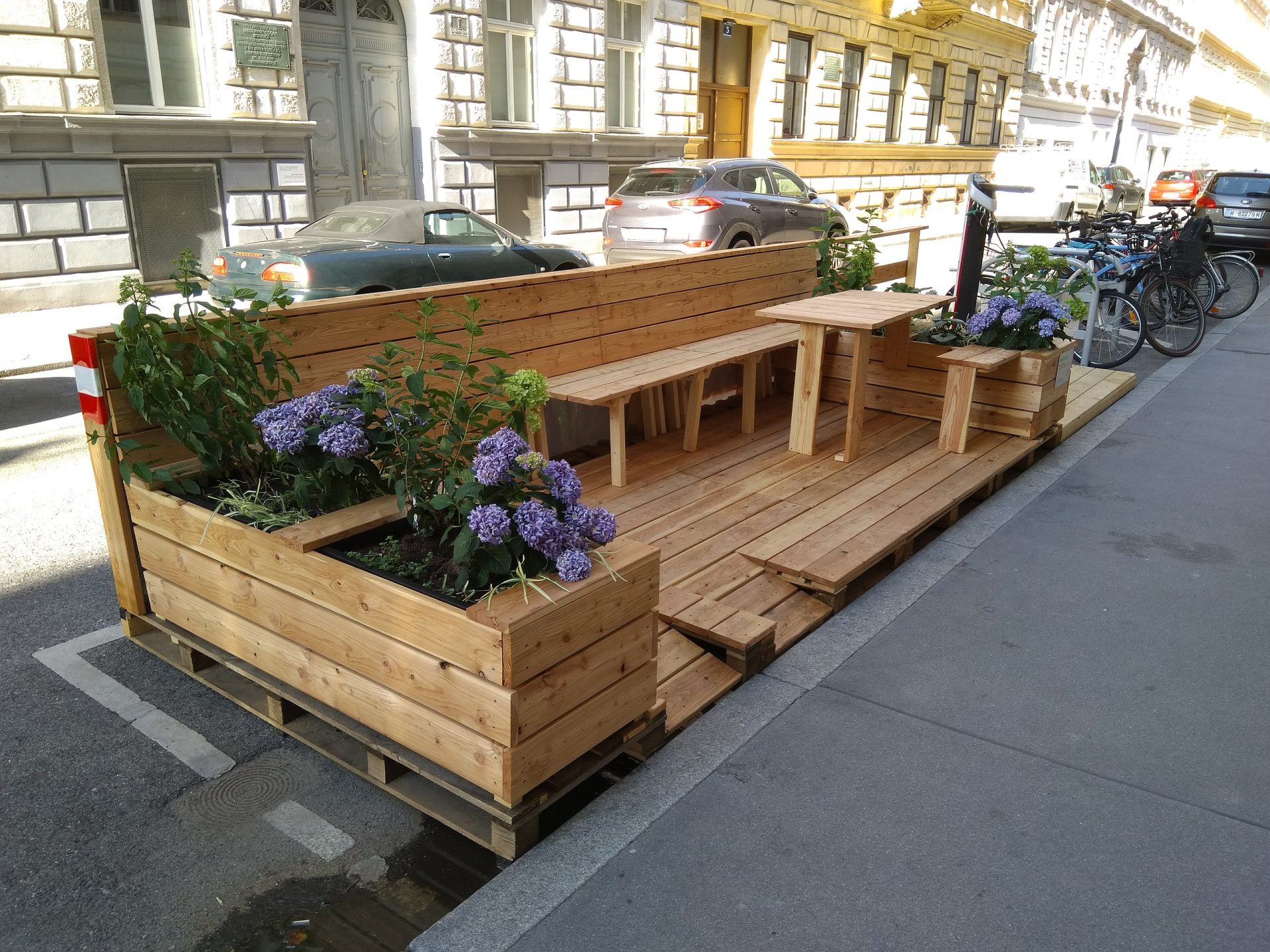 How to build a parklet for a single parking space that Will engage with neighbors, build community and green your urban neighborhood.