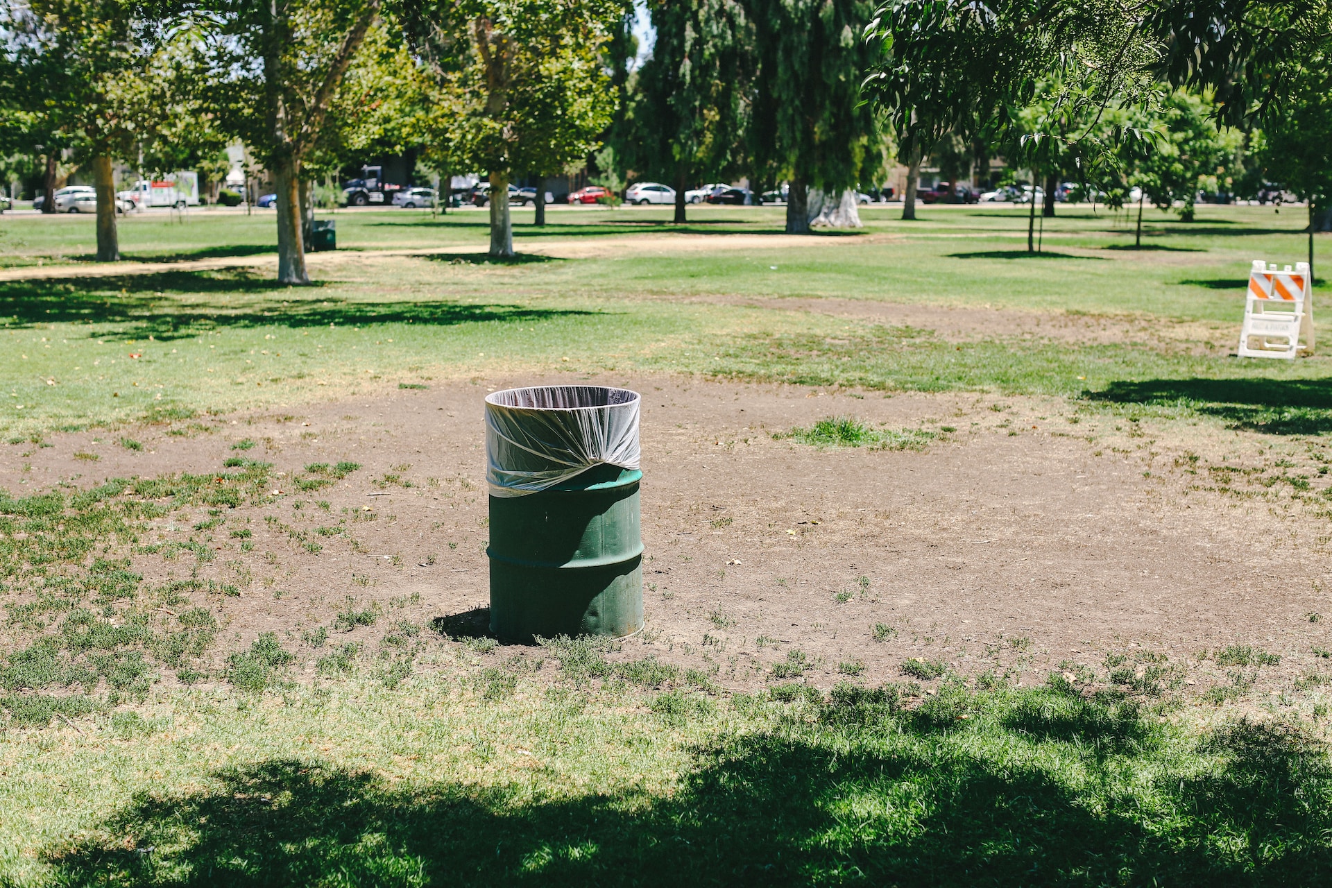 Turning a new leaf: 11 inspiring initiatives in the battle against park littering.